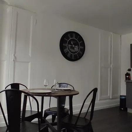 Les Temps Modernes *